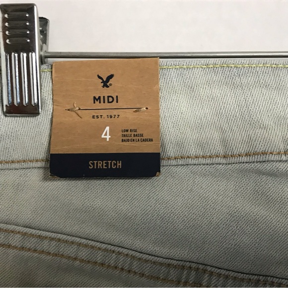 American Eagle jean shorts - Picture 2 of 12